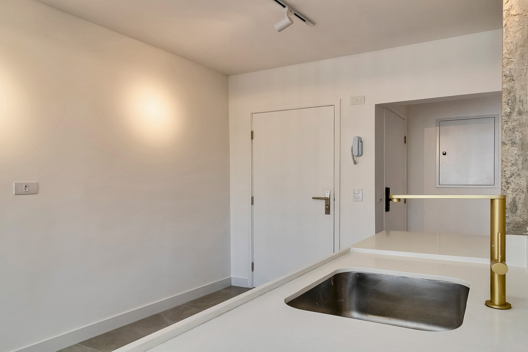 Imagem Apartamento com 2 Quartos à Venda, 97 m²em Bela Vista - São Paulo