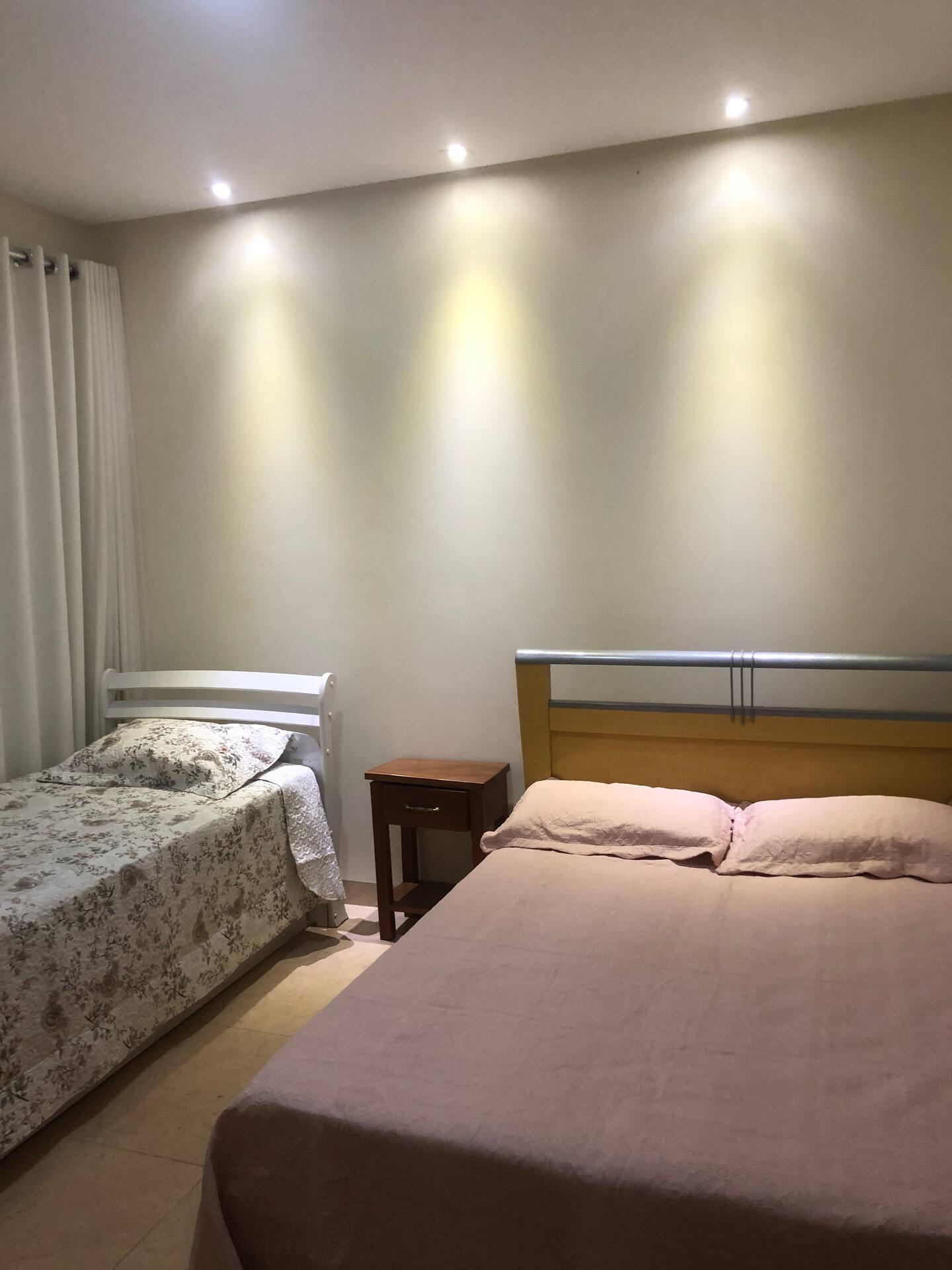 Imagem Casa de Condomínio com 3 Quartos à Venda, 247 m²em Fazenda Santa Branca - Terezópolis de Goiás