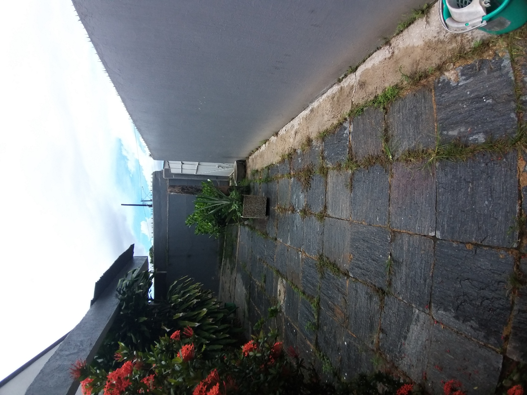 Imagem Casa com 6 Quartos à Venda, 268 m²em Várzea - Recife Imagem Casa com 6 Quartos à Venda, 268 m²em Várzea - Recife