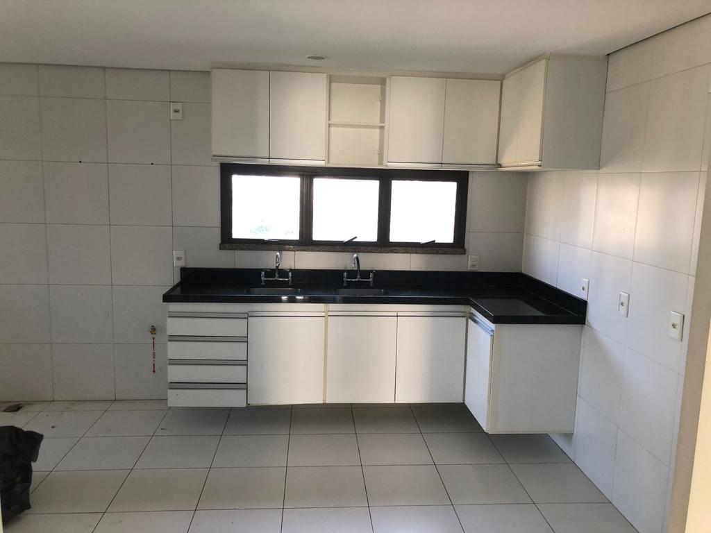 Imagem Apartamento com 4 Quartos para Alugar, 206 m²em Meireles - Fortaleza