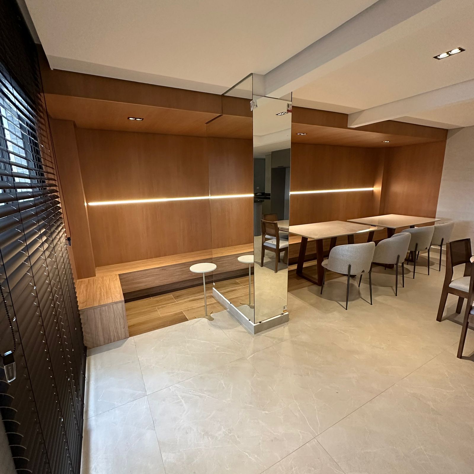 Imagem Apartamento com 2 Quartos à Venda, 56 m² em Tupi - Praia Grande Imagem Apartamento com 2 Quartos à Venda, 56 m² em Tupi - Praia Grande