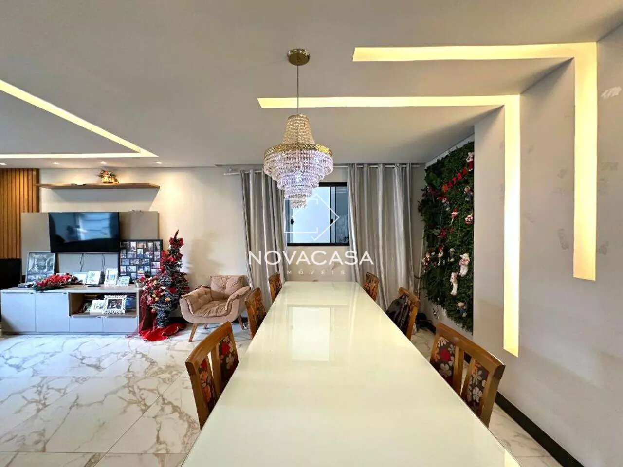 Imagem Casa com 5 Quartos à Venda, 250 m² em Rio Branco - Belo Horizonte