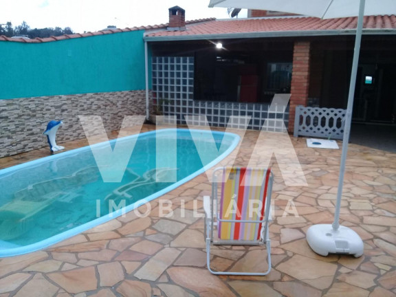 Imagem Sobrado com 3 Quartos à Venda, 240 m² em Centro - Extrema