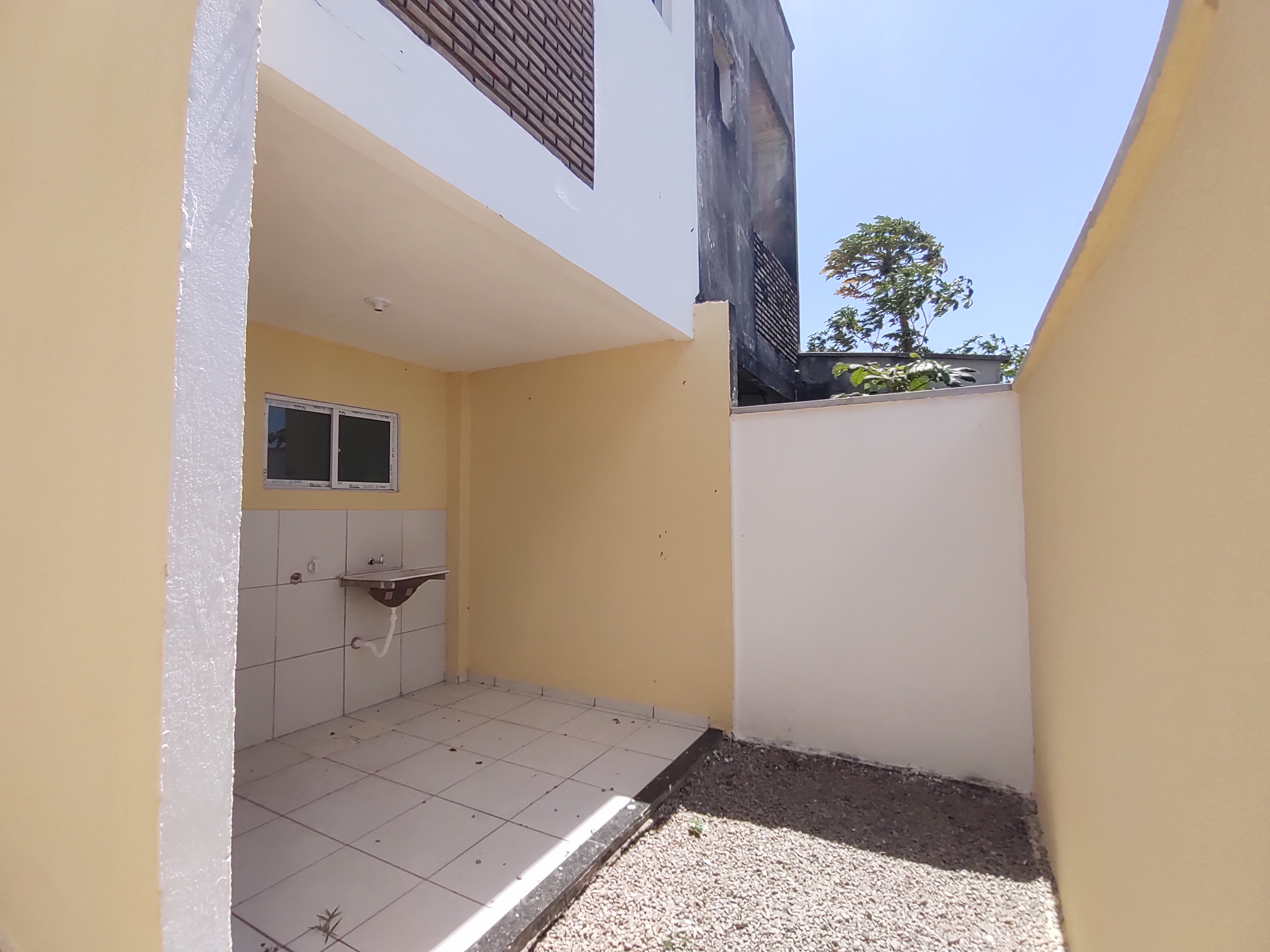 Imagem Casa com 2 Quartos à Venda, 75 m²em Pajuçara - Maracanaú Imagem Casa com 2 Quartos à Venda, 75 m²em Pajuçara - Maracanaú