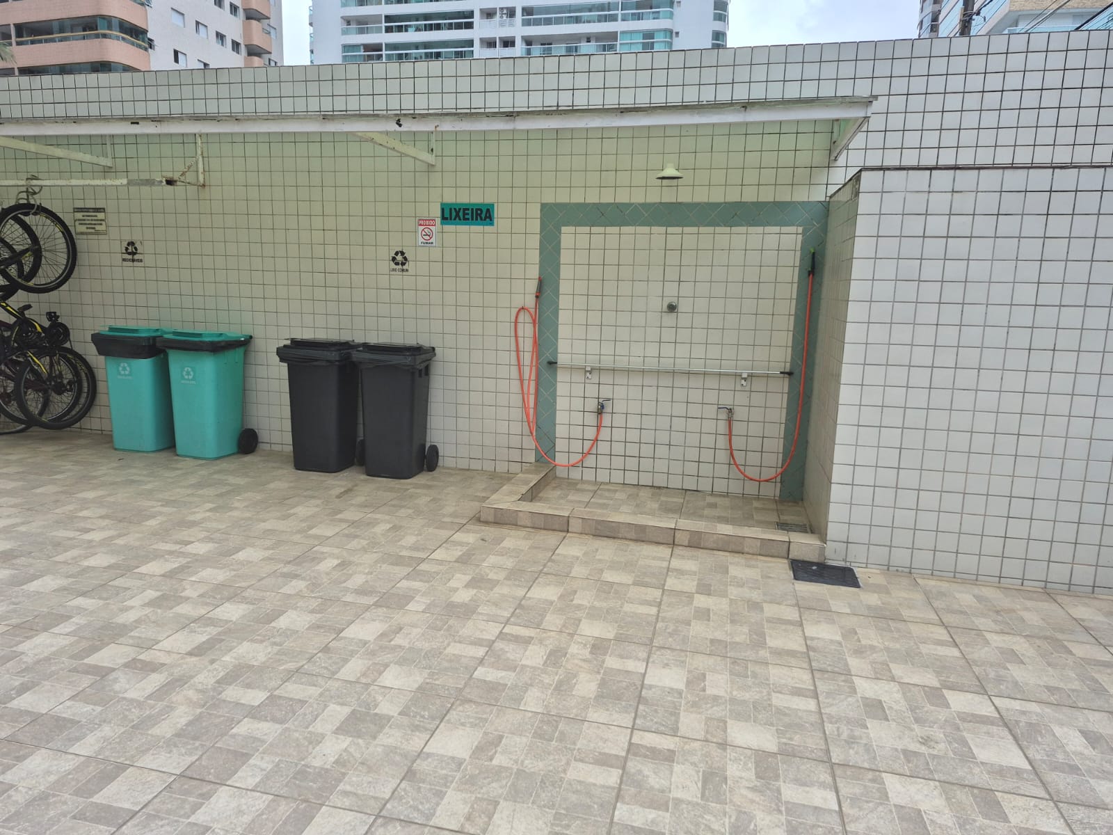 Imagem Apartamento com 1 Quarto à Venda, 43 m² em Tupi - Praia Grande Imagem Apartamento com 1 Quarto à Venda, 43 m² em Tupi - Praia Grande