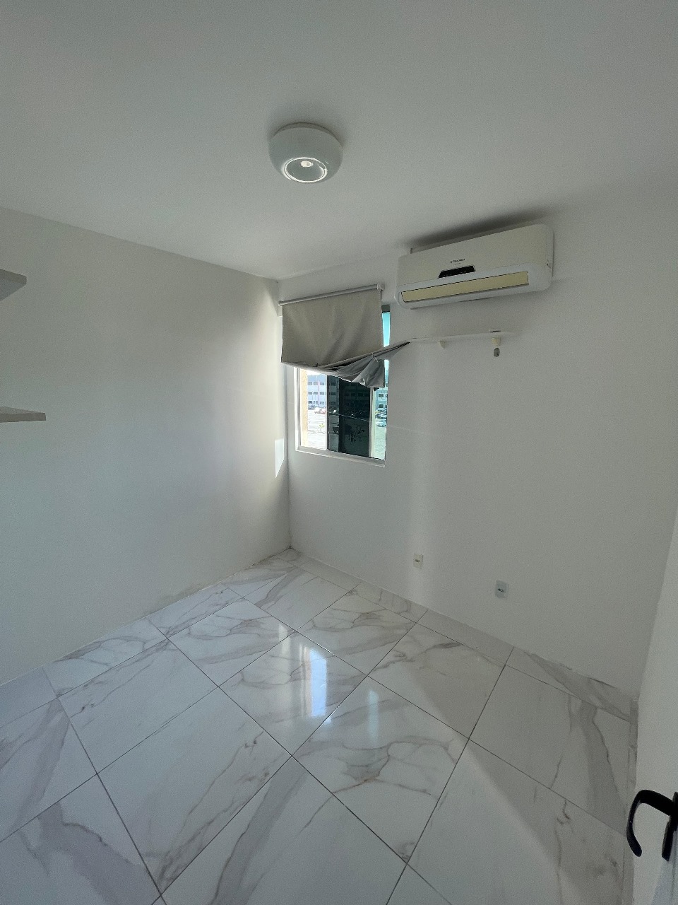 Imagem Apartamento com 3 Quartos à Venda, 68 m²em Centro - Lauro de Freitas Imagem Apartamento com 3 Quartos à Venda, 68 m²em Centro - Lauro de Freitas