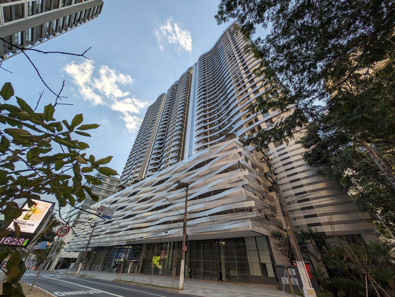 Imagem Apartamento com 1 Quarto à Venda, 50 m² em Jardim das Acácias - São Paulo Imagem Apartamento com 1 Quarto à Venda, 50 m² em Jardim das Acácias - São Paulo