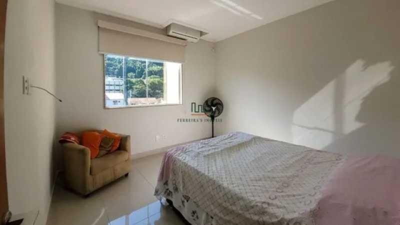Imagem Casa de Vila com 3 Quartos à Venda, 124 m²em Santa Rosa - Niterói Imagem Casa de Vila com 3 Quartos à Venda, 124 m²em Santa Rosa - Niterói