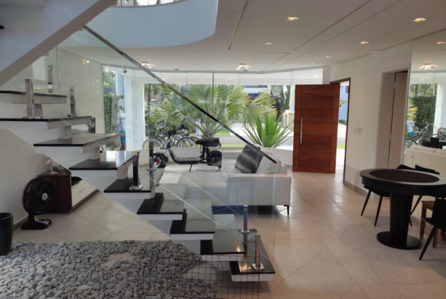 Imagem Casa de Condomínio com 3 Quartos à Venda, 548 m² em Centro - Bertioga