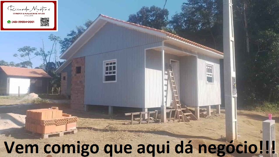 Imagem Casa com 2 Quartos à Venda, 58 m²em Linha Batista - Criciúma Imagem Casa com 2 Quartos à Venda, 58 m²em Linha Batista - Criciúma
