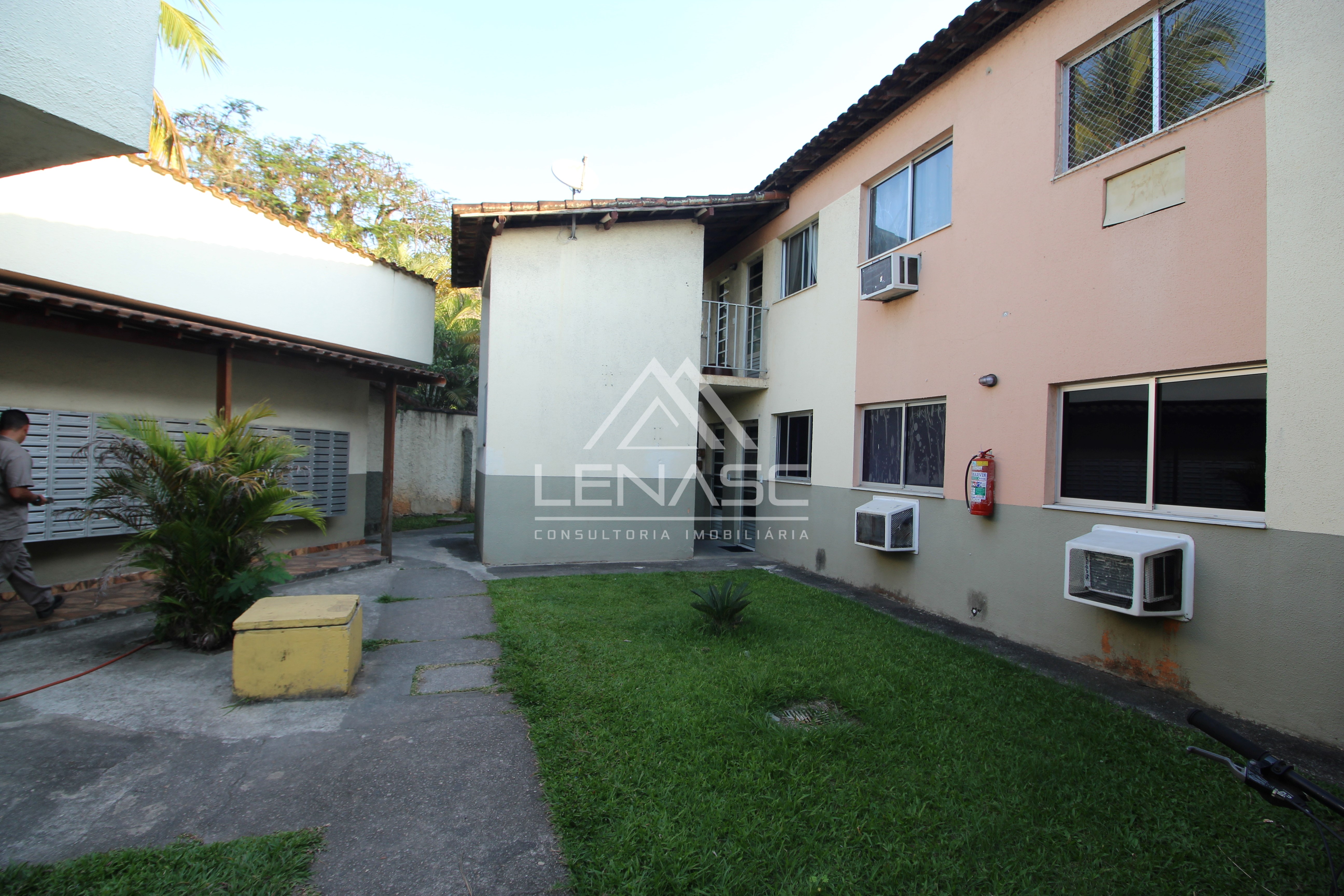 Imagem Apartamento com 2 Quartos à Venda, 50 m²em Campo Grande - Rio de Janeiro Imagem Apartamento com 2 Quartos à Venda, 50 m²em Campo Grande - Rio de Janeiro