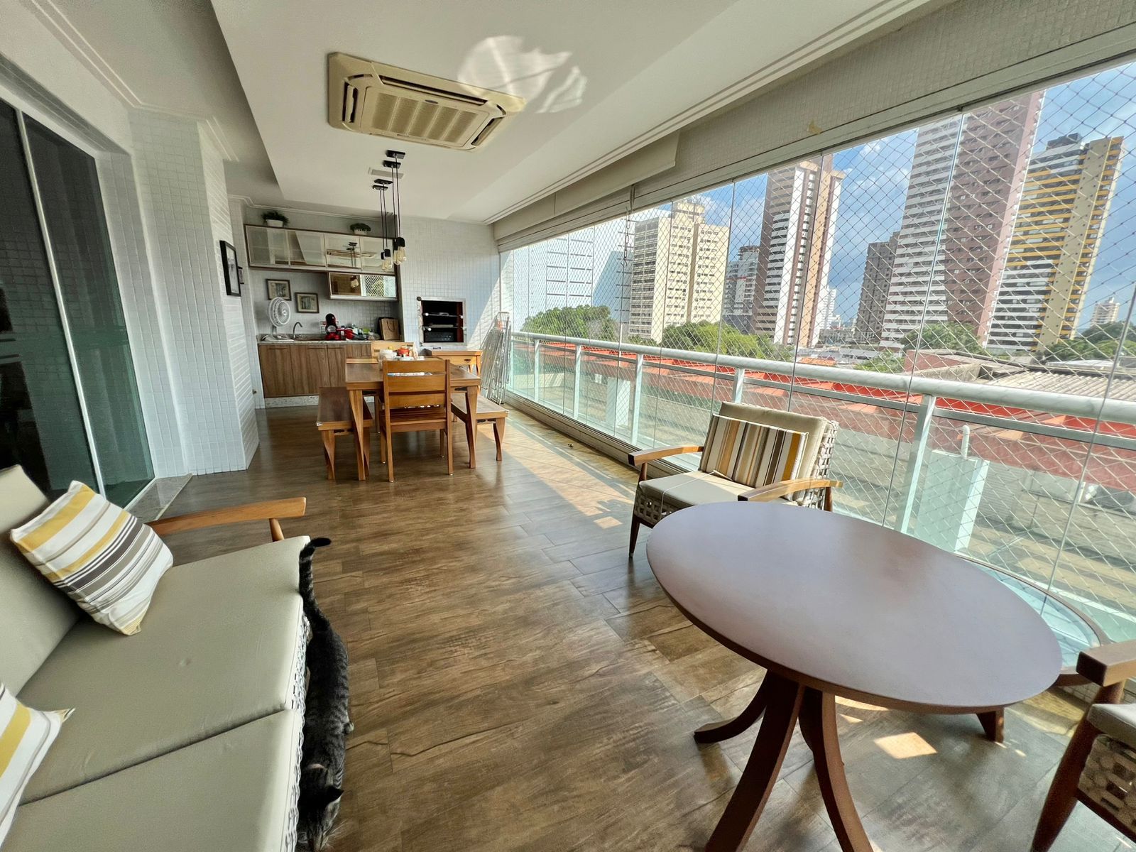 Imagem Apartamento com 4 Quartos à Venda, 174 m²em São Brás - Belém