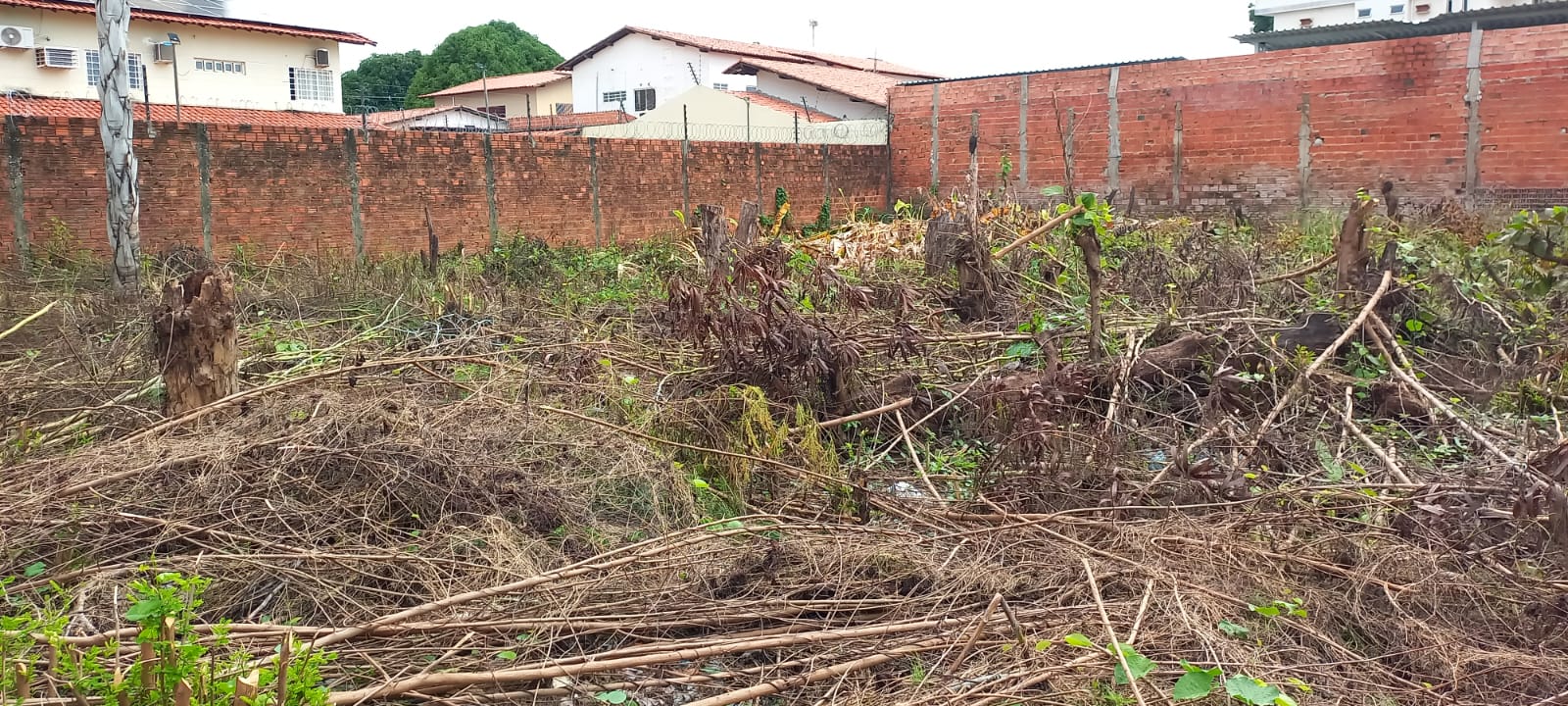 Imagem Terreno à Venda, 416 m² em Noivos - Teresina Imagem Terreno à Venda, 416 m² em Noivos - Teresina