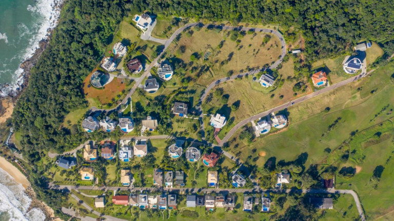 Imagem Casa de Condomínio com 4 Quartos à Venda, 811 m² em Ilhota - Itapema