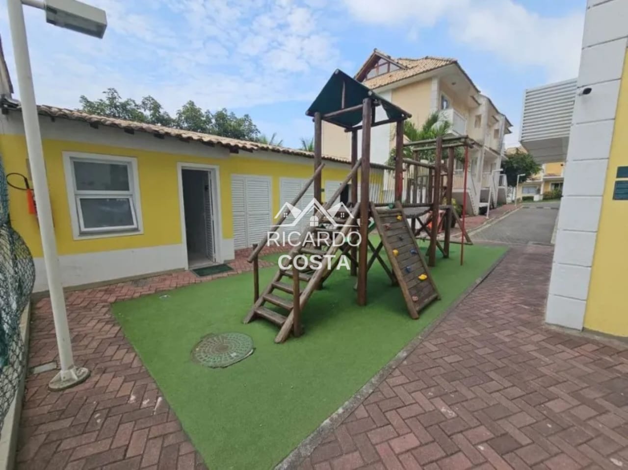Imagem Casa de Condomínio com 4 Quartos à Venda, 166 m² em Freguesia (Jacarepaguá) - Rio de Janeiro