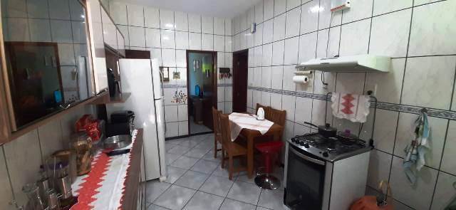 Imagem Sobrado com 3 Quartos à Venda, 240 m²em Icaraí - Niterói