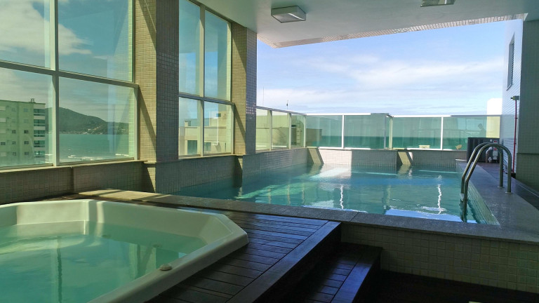 Imagem Apartamento com 3 Quartos à Venda, 260 m² em Meia Praia - Itapema