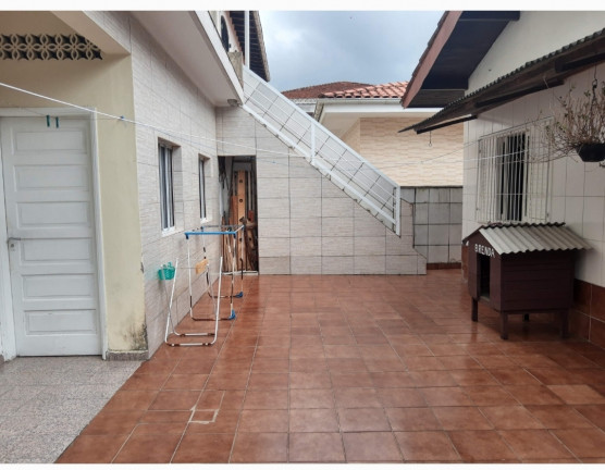 Imagem Casa com 3 Quartos à Venda, 180 m² em Caiçara - Praia Grande Imagem Casa com 3 Quartos à Venda, 180 m² em Caiçara - Praia Grande