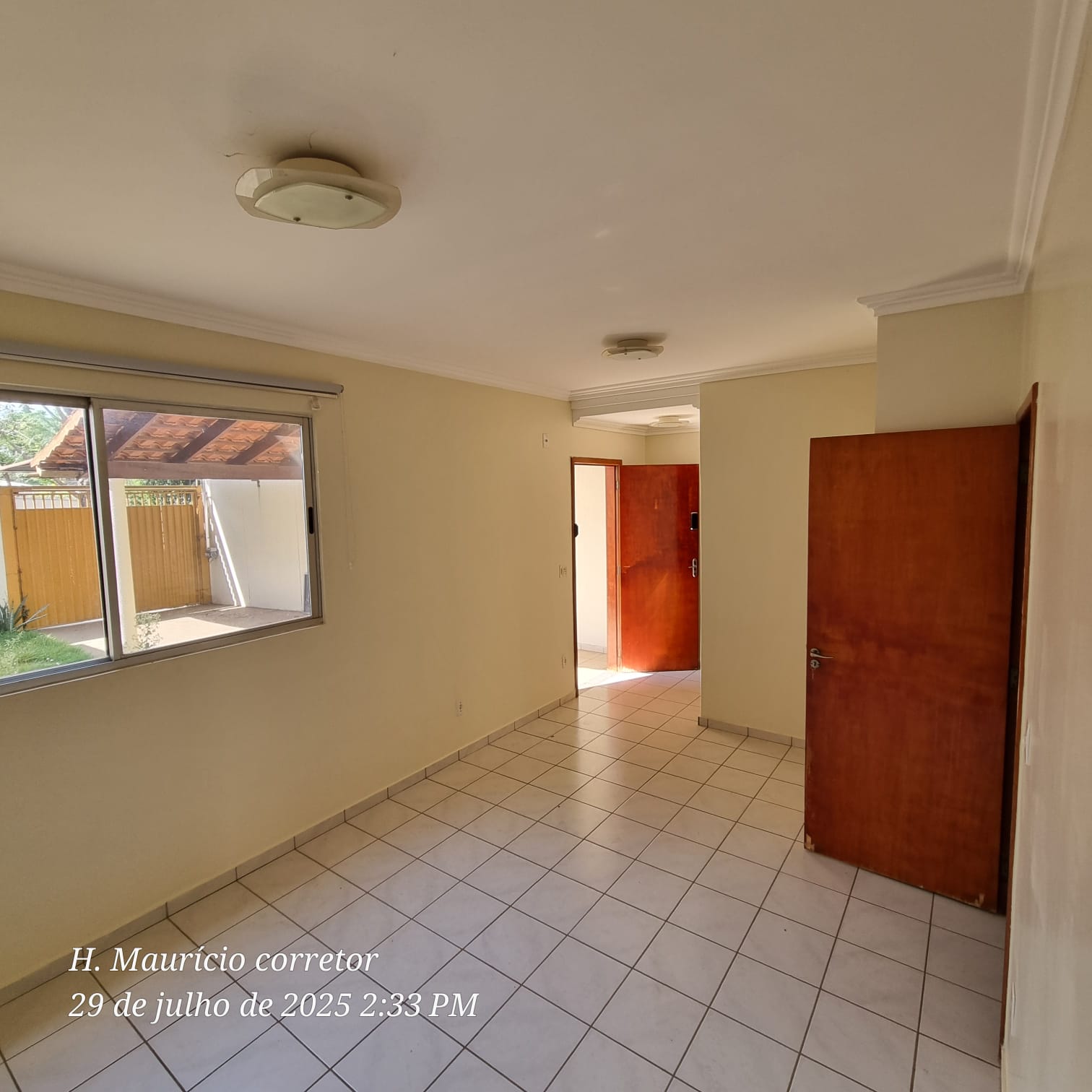 Imagem Sobrado com 3 Quartos à Venda, 130 m² em Setor Jaó - Goiânia Imagem Sobrado com 3 Quartos à Venda, 130 m² em Setor Jaó - Goiânia