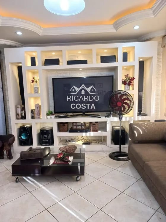 Imagem Casa de Condomínio com 3 Quartos à Venda, 250 m² em Campo Grande - Rio de Janeiro Imagem Casa de Condomínio com 3 Quartos à Venda, 250 m² em Campo Grande - Rio de Janeiro