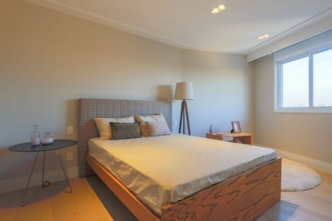 Imagem Apartamento com 3 Quartos à Venda, 212 m² em Vila Nova Conceição - São Paulo Imagem Apartamento com 3 Quartos à Venda, 212 m² em Vila Nova Conceição - São Paulo