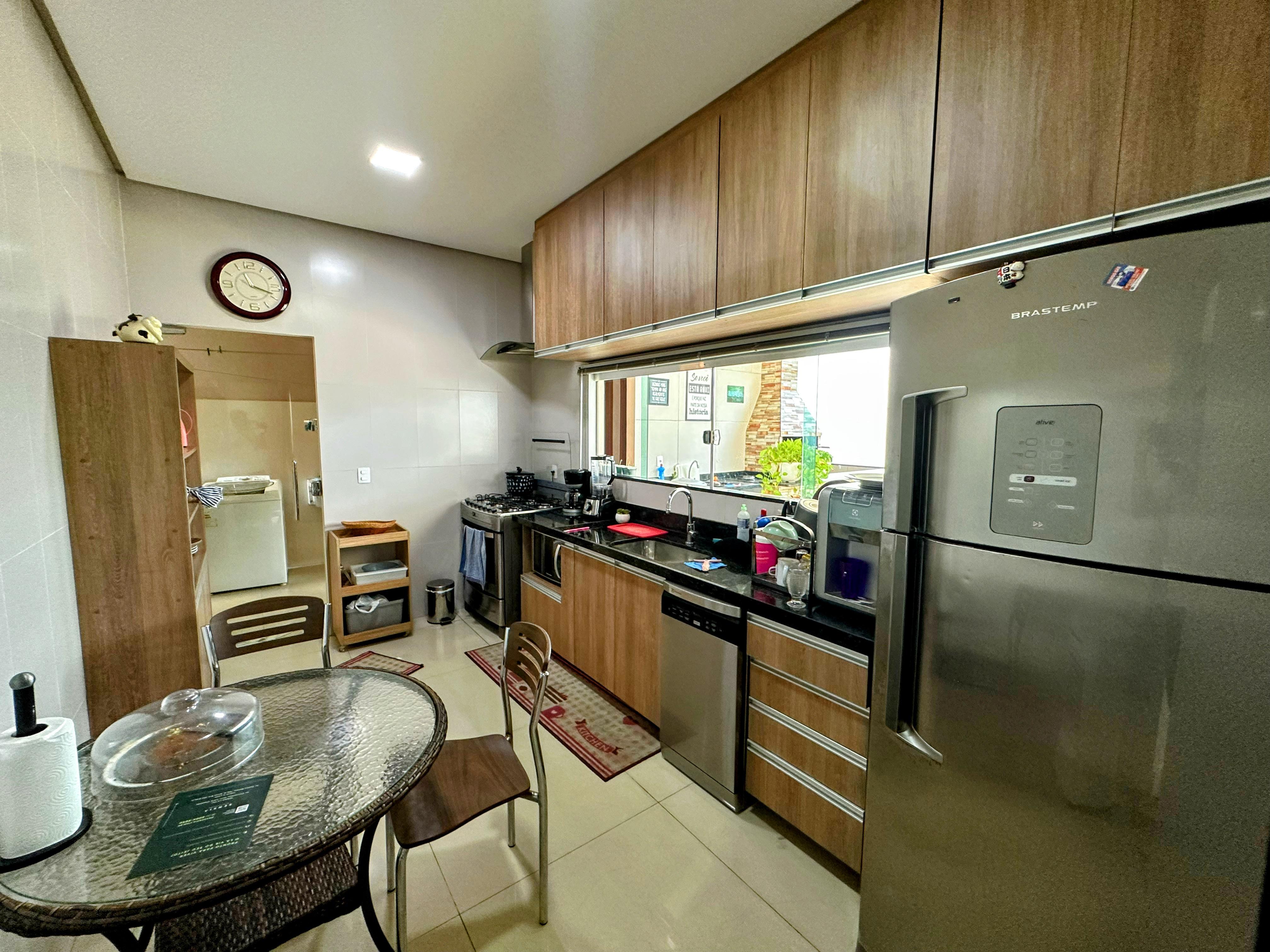 Imagem Casa com 3 Quartos à Venda, 189 m²em Dom Pedro I - Manaus