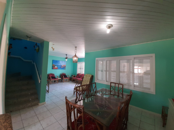 Imagem Casa com 6 Quartos à Venda, 308 m² em Capão Novo Village - Capão Da Canoa Imagem Casa com 6 Quartos à Venda, 308 m² em Capão Novo Village - Capão Da Canoa