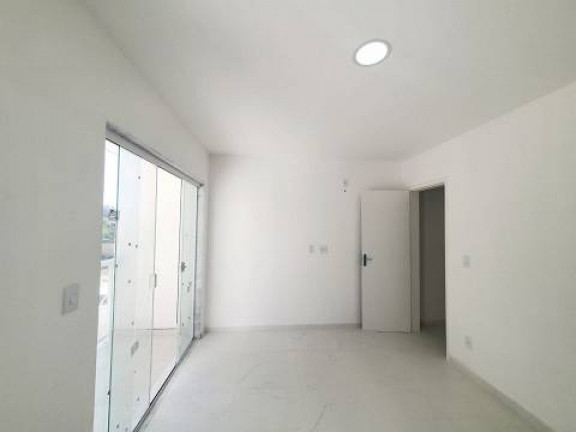Imagem Casa com 2 Quartos à Venda, 120 m² em Guaratiba - Rio de Janeiro
