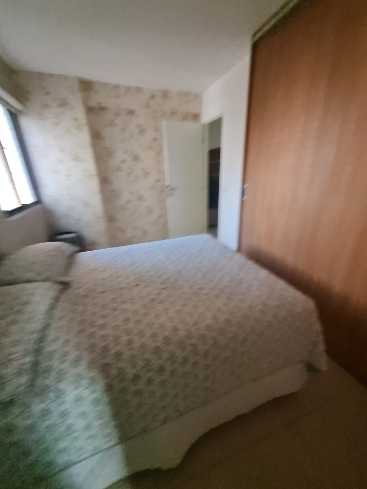 Imagem Apartamento com 3 Quartos à Venda, 100 m²em Aflitos - Recife