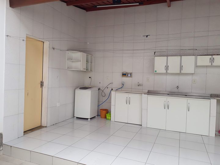 Imagem Casa com 4 Quartos para Alugar, 250 m² em Santa Mônica - Feira De Santana Imagem Casa com 4 Quartos para Alugar, 250 m² em Santa Mônica - Feira De Santana