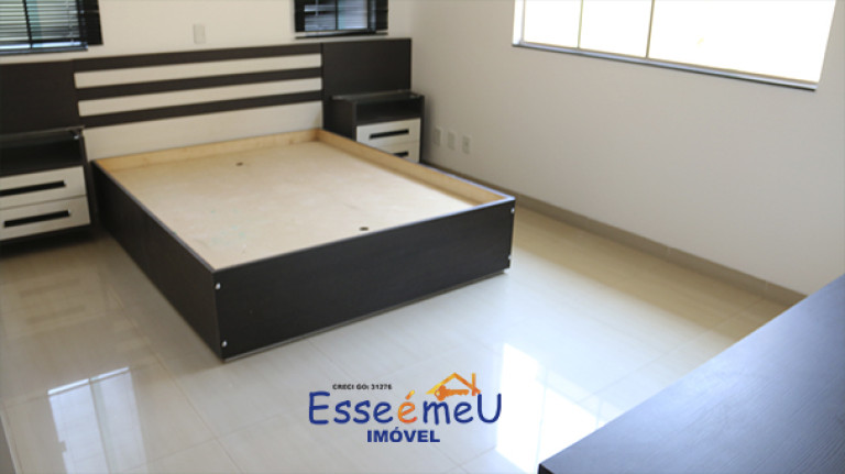 Imagem Casa de Condomínio com 3 Quartos à Venda, 191 m² em Jardins Madri - Goiânia Imagem Casa de Condomínio com 3 Quartos à Venda, 191 m² em Jardins Madri - Goiânia