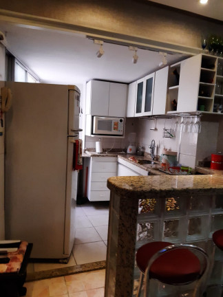 Imagem Apartamento com 2 Quartos à Venda, 65 m² em Copacabana - Rio de Janeiro