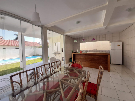 Imagem Casa com 5 Quartos à Venda, 200 m² em Capão Novo Posto 04 - Capão Da Canoa Imagem Casa com 5 Quartos à Venda, 200 m² em Capão Novo Posto 04 - Capão Da Canoa