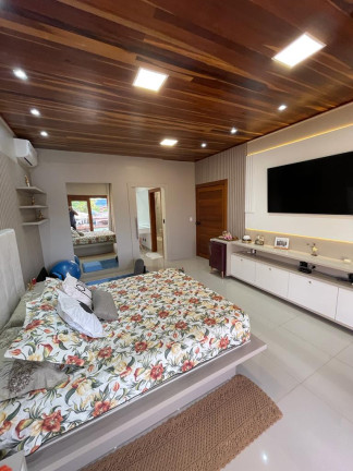 Imagem Casa com 3 Quartos à Venda, 580 m² em Santissimo - Santarém