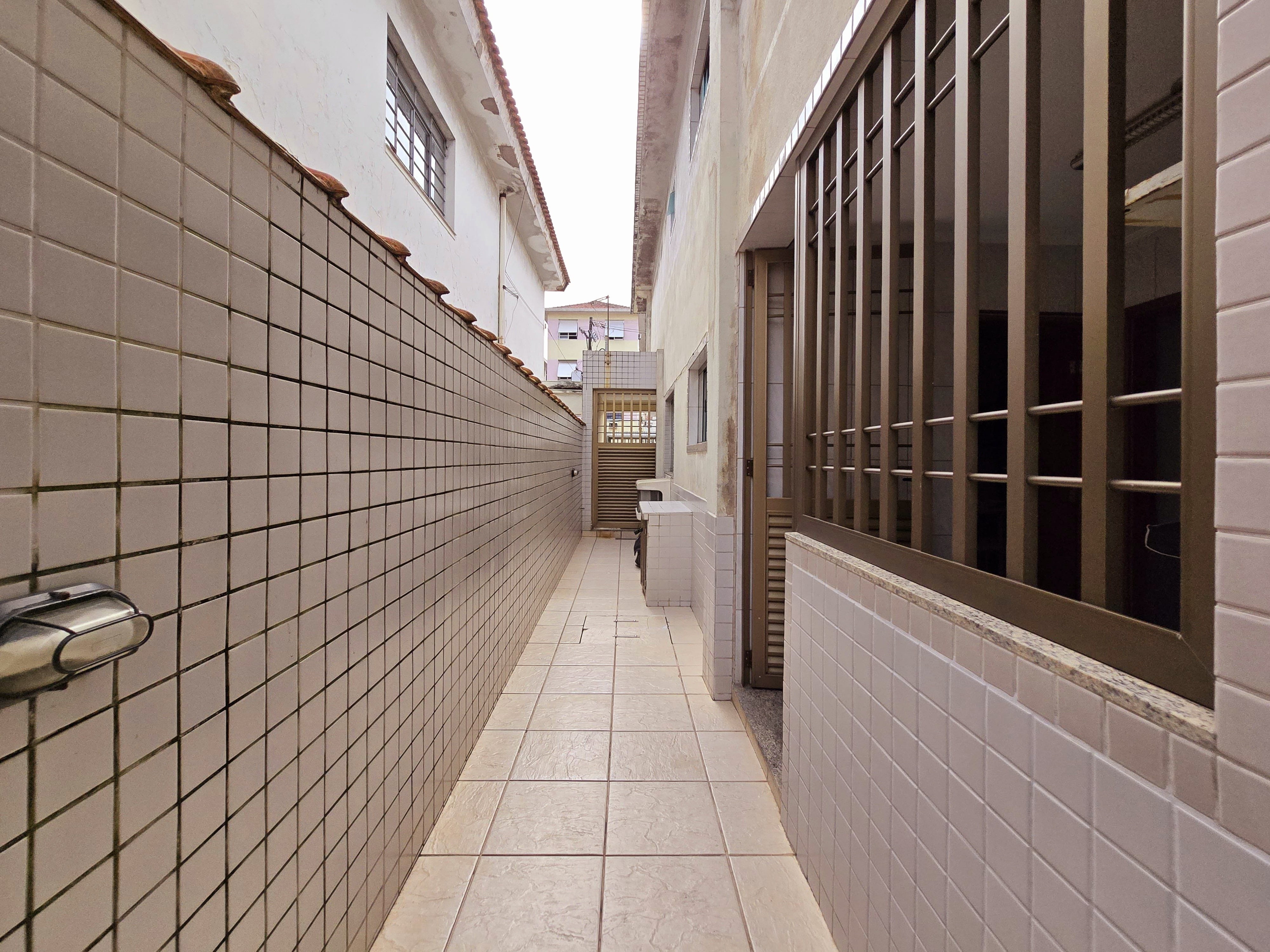Imagem Sobrado com 3 Quartos à Venda, 120 m²em Embaré - Santos