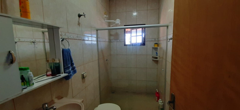 Imagem Sobrado com 3 Quartos à Venda, 300 m² em Parque Balneário Maria Helena - Caraguatatuba Imagem Sobrado com 3 Quartos à Venda, 300 m² em Parque Balneário Maria Helena - Caraguatatuba
