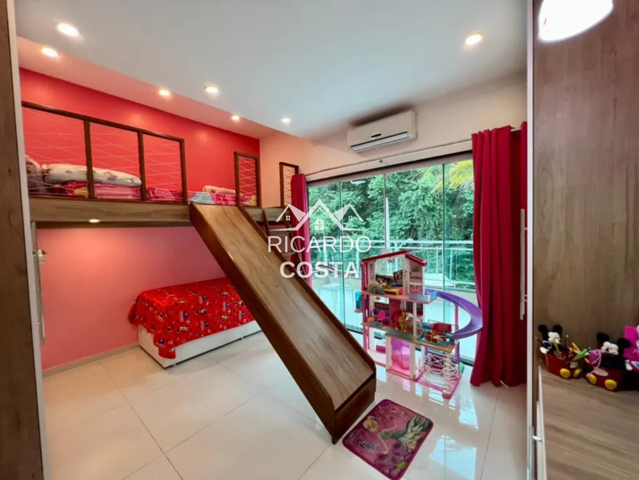 Imagem Casa de Condomínio com 3 Quartos à Venda ou Locação, 310 m² em Jacarepaguá - Rio de Janeiro