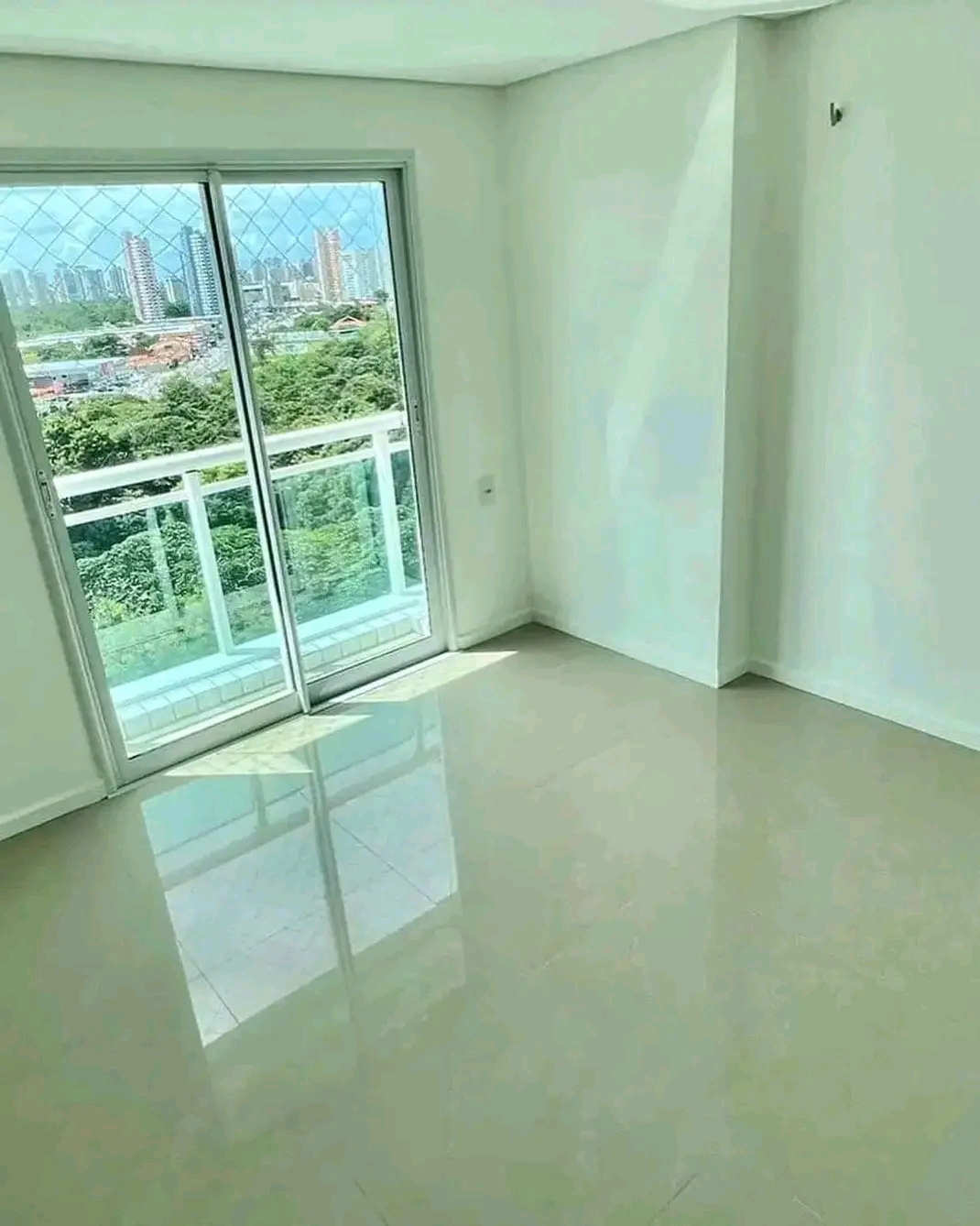 Imagem Apartamento com 3 Quartos à Venda, 82 m²em Engenheiro Luciano Cavalcante - Fortaleza