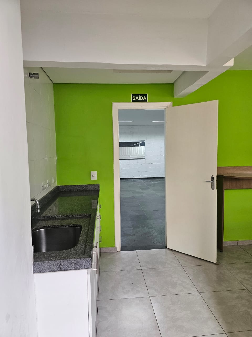 Imagem Galpão para Alugar, 600 m² em Vila Anastácio - São Paulo Imagem Galpão para Alugar, 600 m² em Vila Anastácio - São Paulo