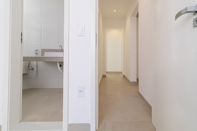 Imagem Apartamento com 4 Quartos à Venda,  em Copacabana - Rio de Janeiro