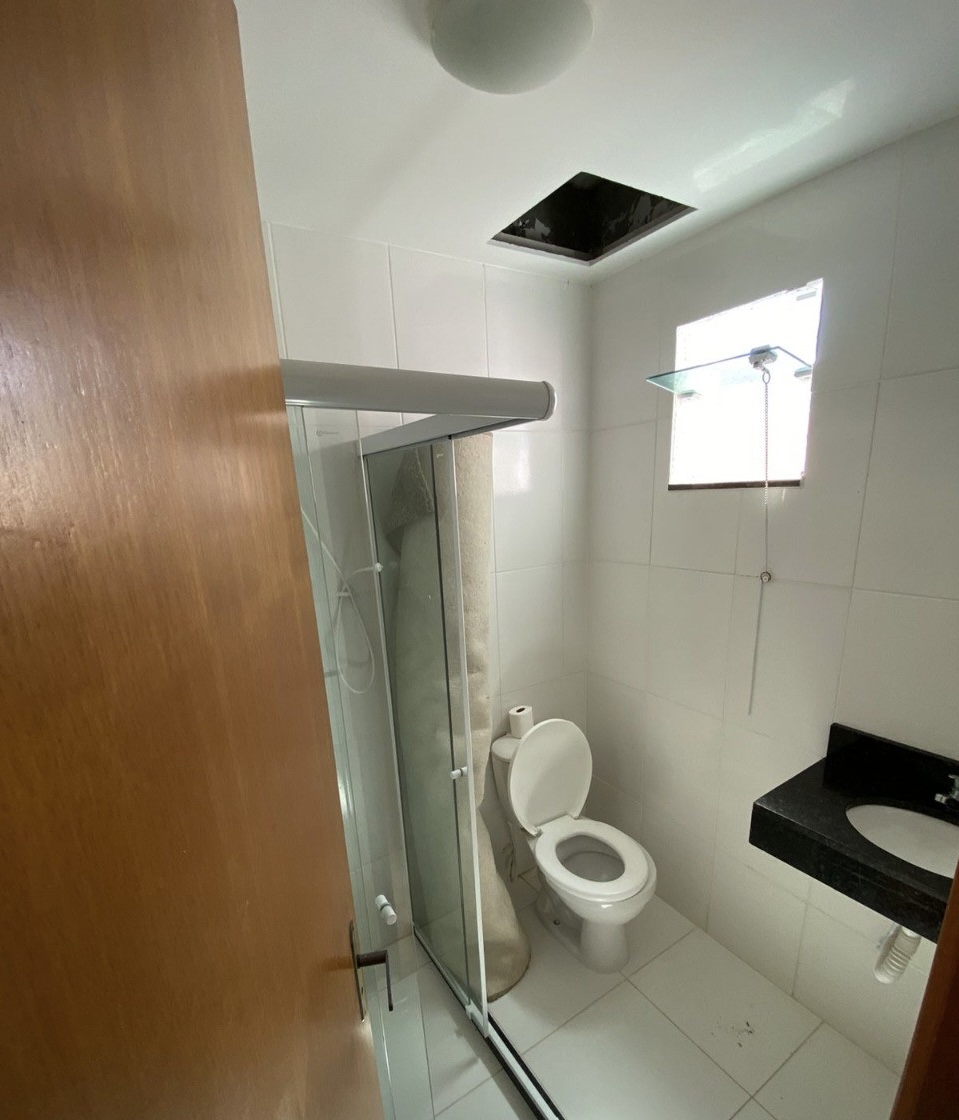 Imagem Casa de Condomínio com 2 Quartos para Alugar, 75 m²em Ipitanga - Lauro de Freitas
