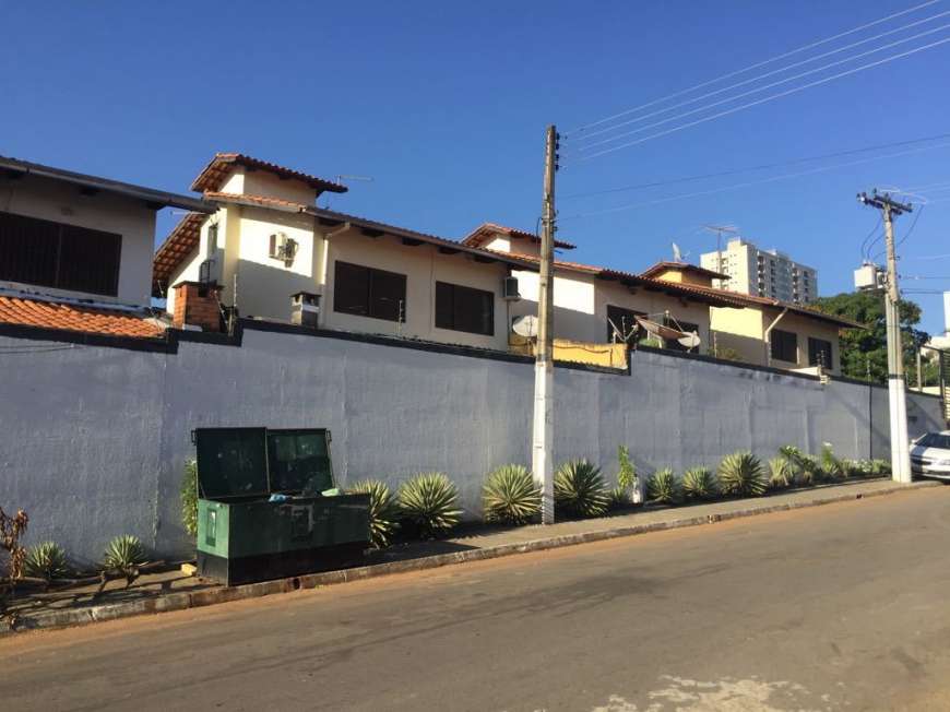 Imagem Casa de Condomínio com 3 Quartos à Venda, 128 m²em Vila Monticelli - Goiânia