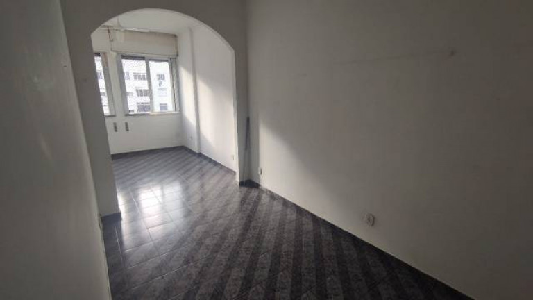 Imagem Apartamento com 1 Quarto à Venda, 65 m² em Copacabana - Rio de Janeiro