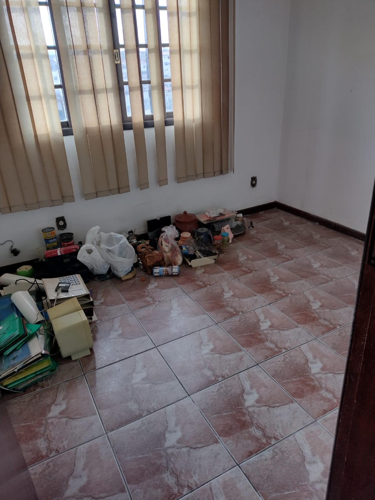 Imagem Casa com 3 Quartos à Venda, 92 m²em Jardim Amália - Volta Redonda