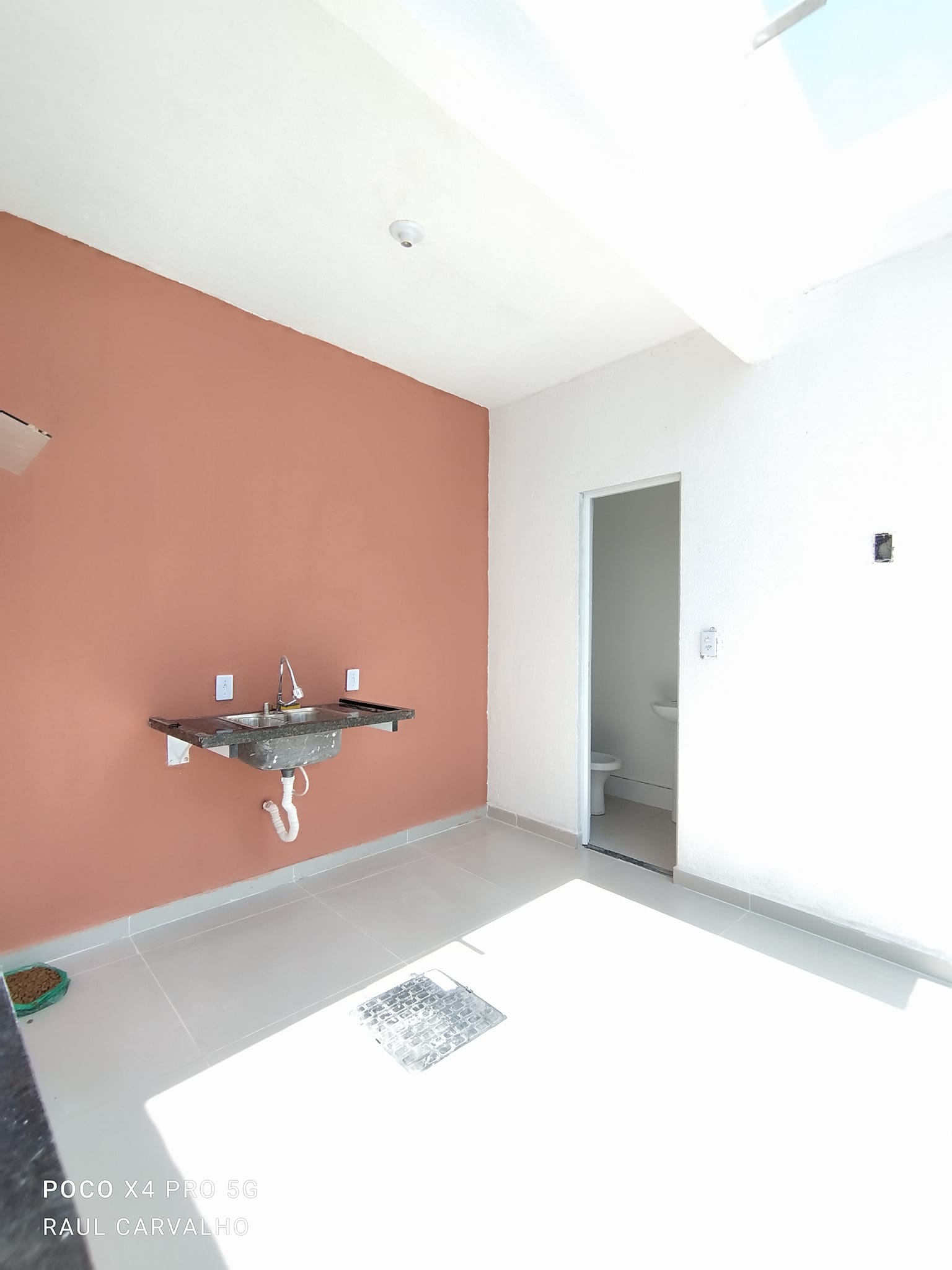 Imagem Casa com 2 Quartos à Venda, 100 m²em Santa Cruz - Rio de Janeiro Imagem Casa com 2 Quartos à Venda, 100 m²em Santa Cruz - Rio de Janeiro