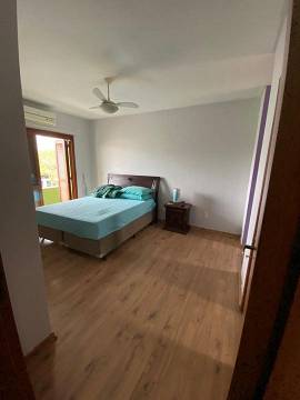 Imagem Casa com 3 Quartos à Venda, 174 m² em Hípica - Porto Alegre