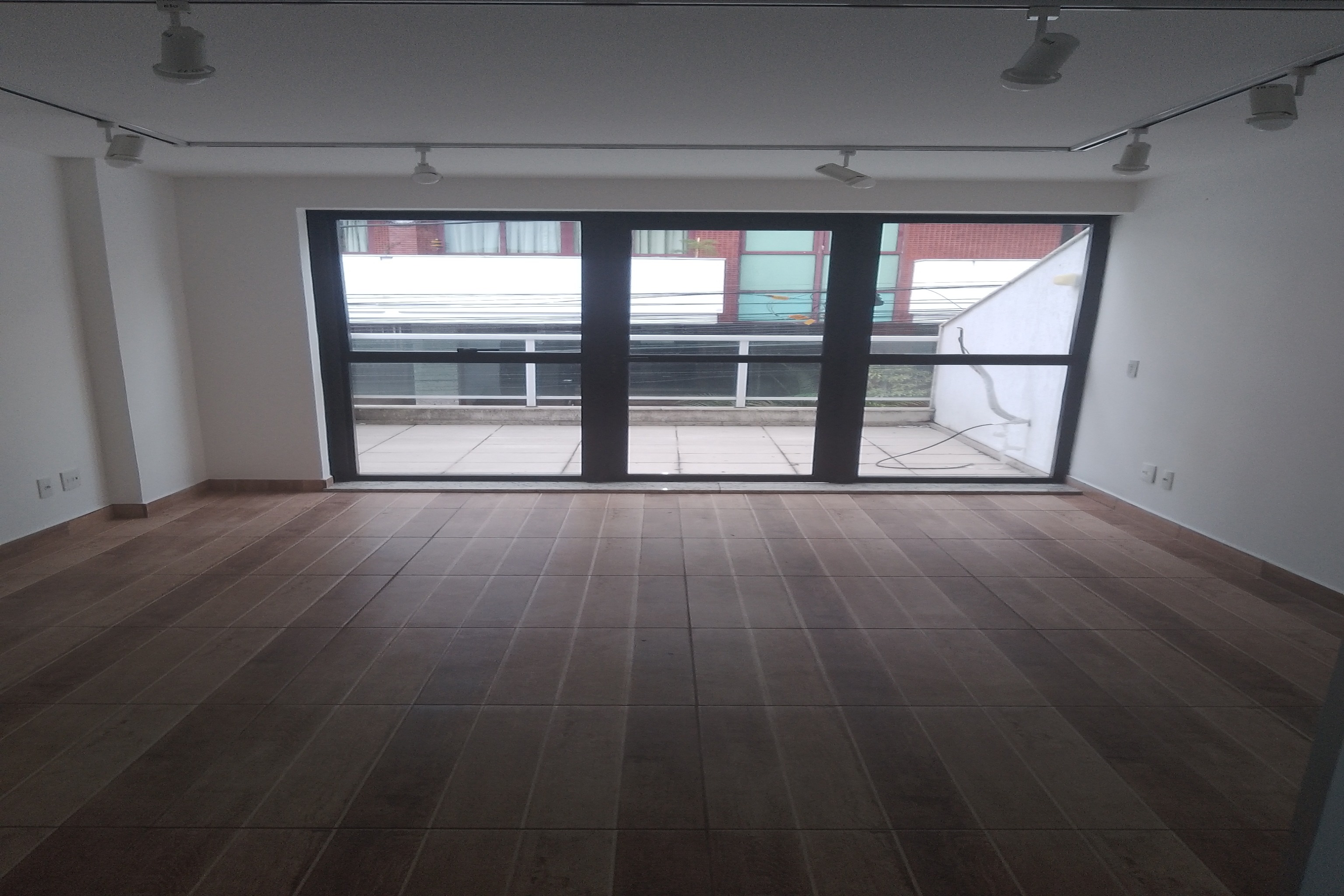 Imagem Sala Comercial à Venda, 42 m² em Várzea - Teresópolis Imagem Sala Comercial à Venda, 42 m² em Várzea - Teresópolis