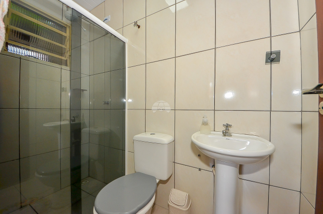 Imagem Casa com 2 Quartos à Venda, 68 m² em Ganchinho - Curitiba