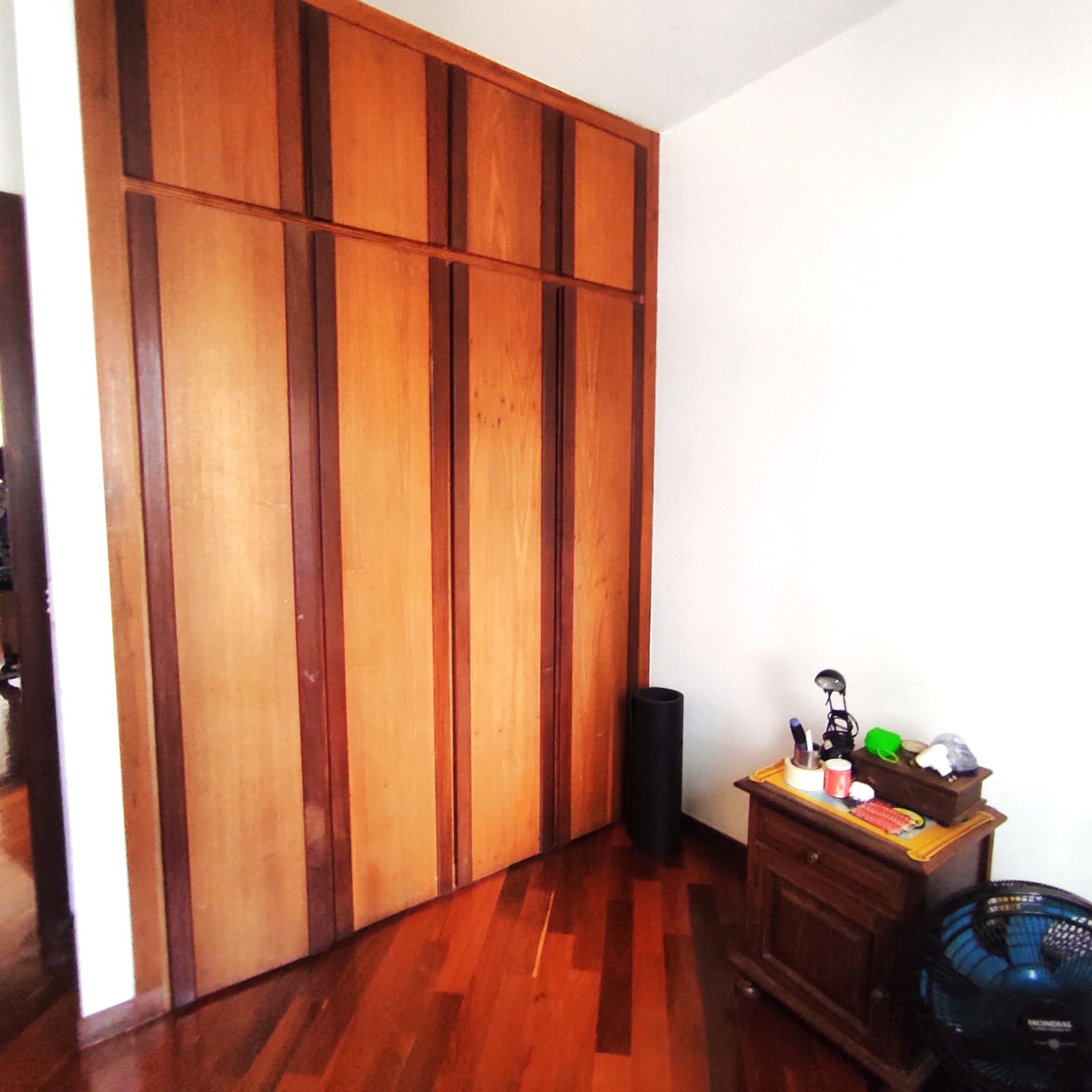 Imagem Apartamento com 3 Quartos à Venda, 95 m²em Carmo - Belo Horizonte Imagem Apartamento com 3 Quartos à Venda, 95 m²em Carmo - Belo Horizonte