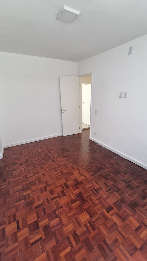 Imagem Apartamento com 3 Quartos à Venda, 70 m² em Icaraí - Niterói